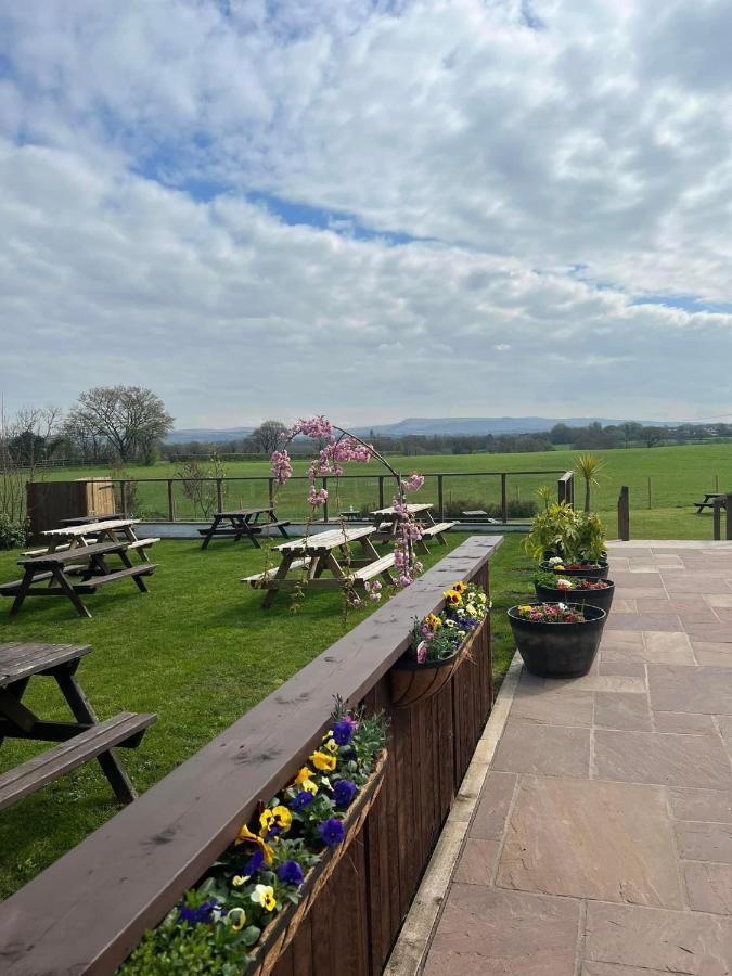 The Hinds Head Hotel Chorley  Luaran gambar